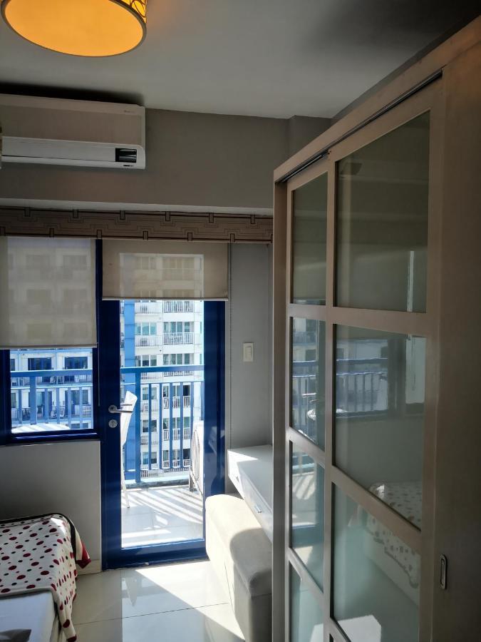 Bliss Staycation At Sea Residences By John 马尼拉 外观 照片